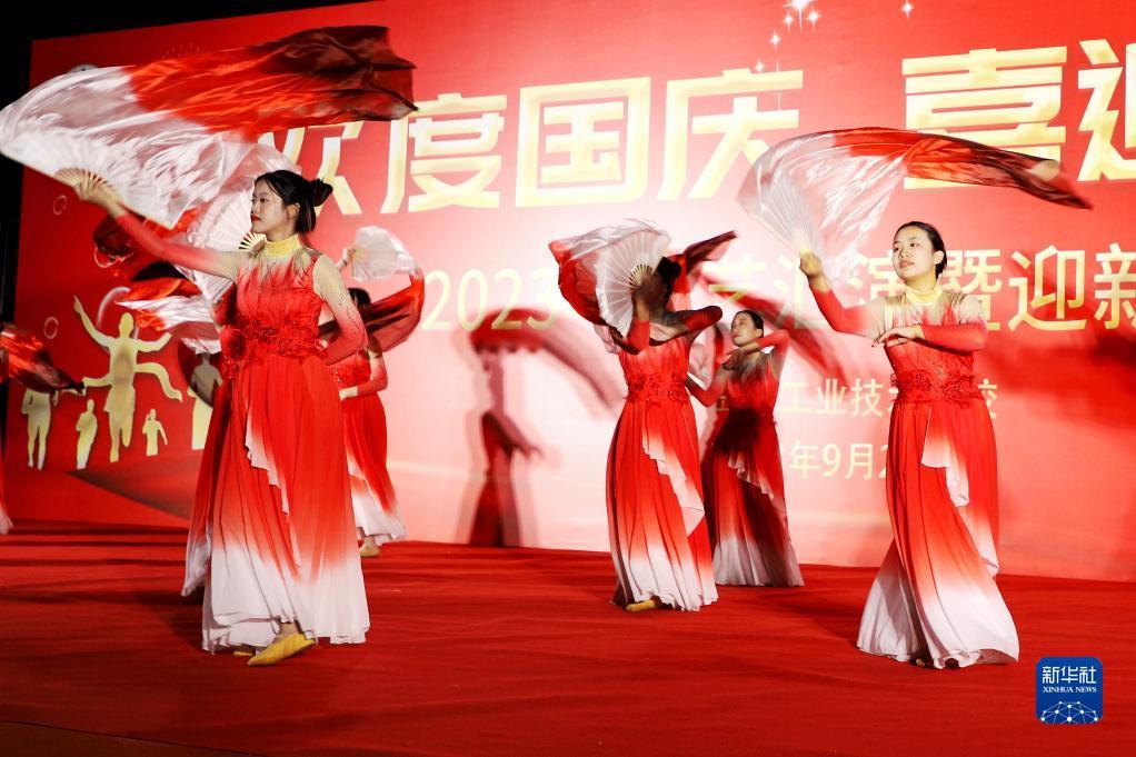 威尼斯电子游戏下载平台